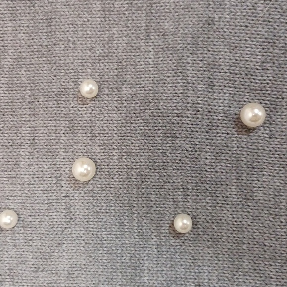 H&M Divided Pearl Beaded Pullover‎ Sweater Light Gray Size S - Picture 3 of 8